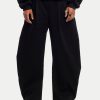 Umbra barrel pants black
